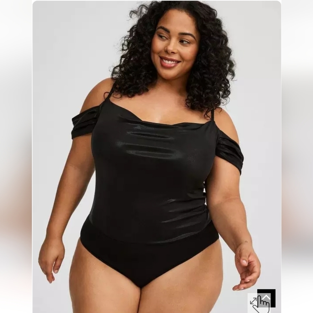 Torrid Liquid Shine Bodysuit Deep Black Womens Plus Size 5x New